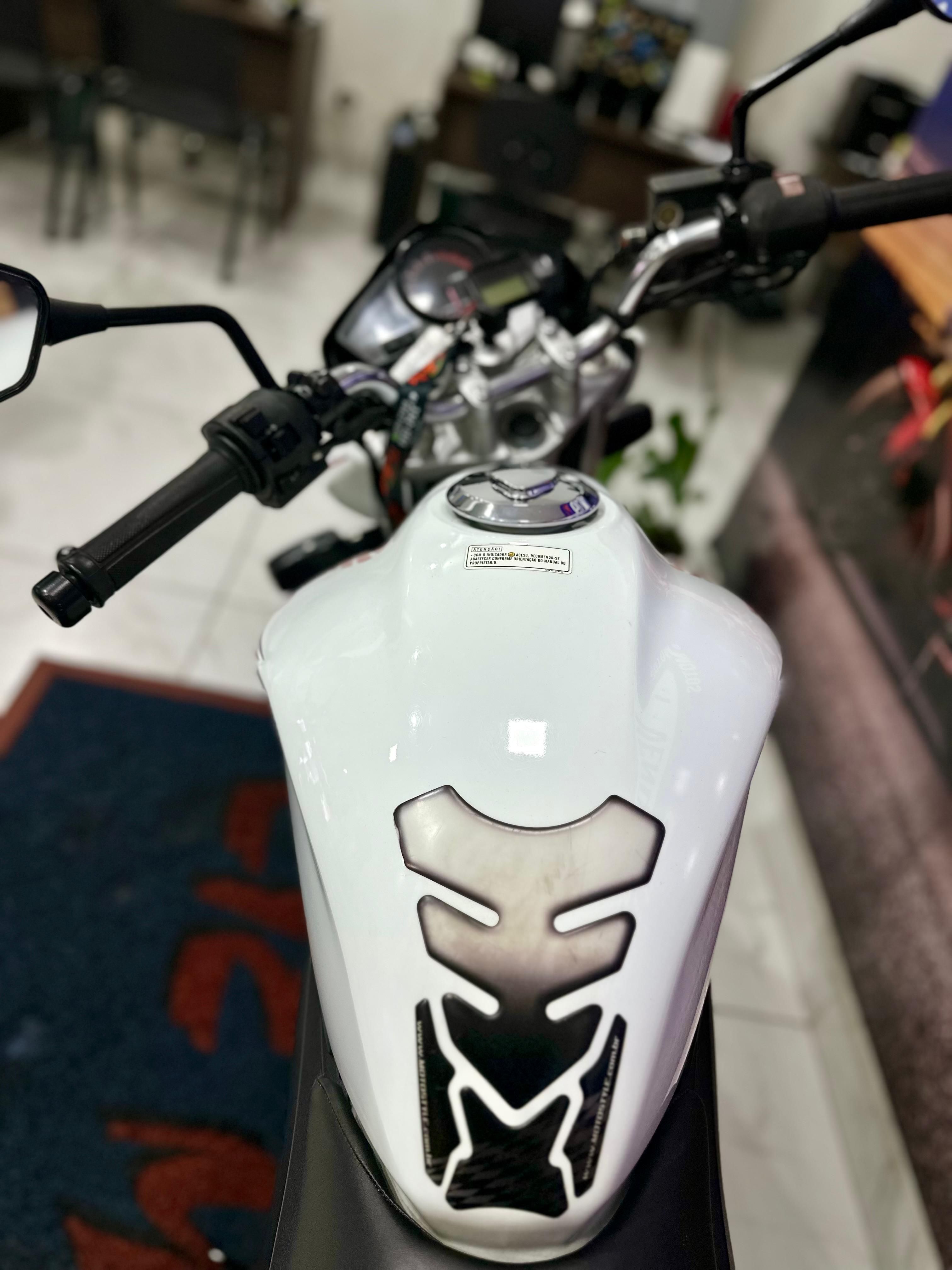 Honda CB 300R