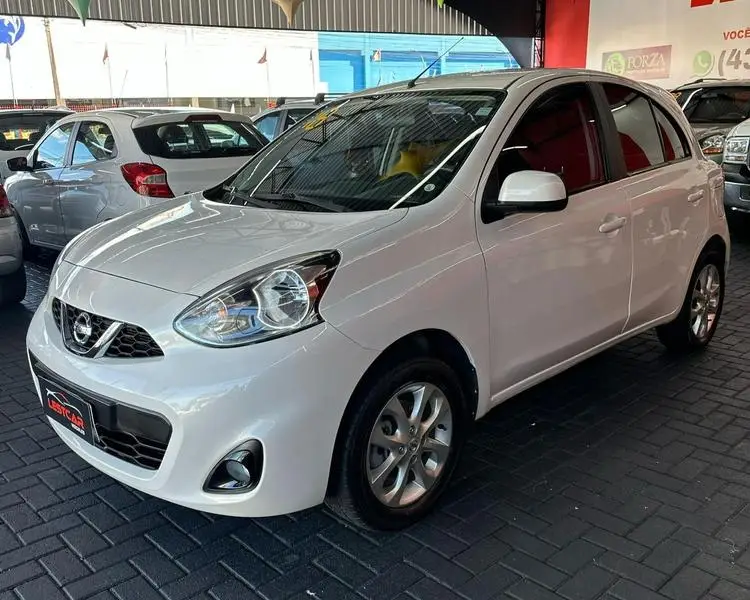 Nissan March 1.0 12V S (Flex)