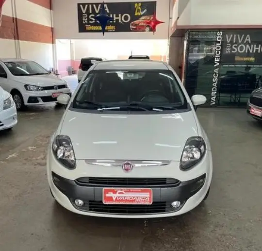 Carro Fiat Punto 2016 ESSENCE SP Dualogic 1.6 Flex 16V