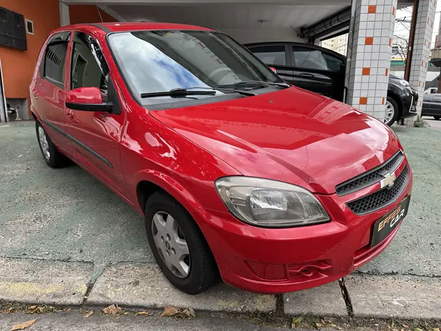 Carro Chevrolet Celta 2013 LT 1.0 (Flex)