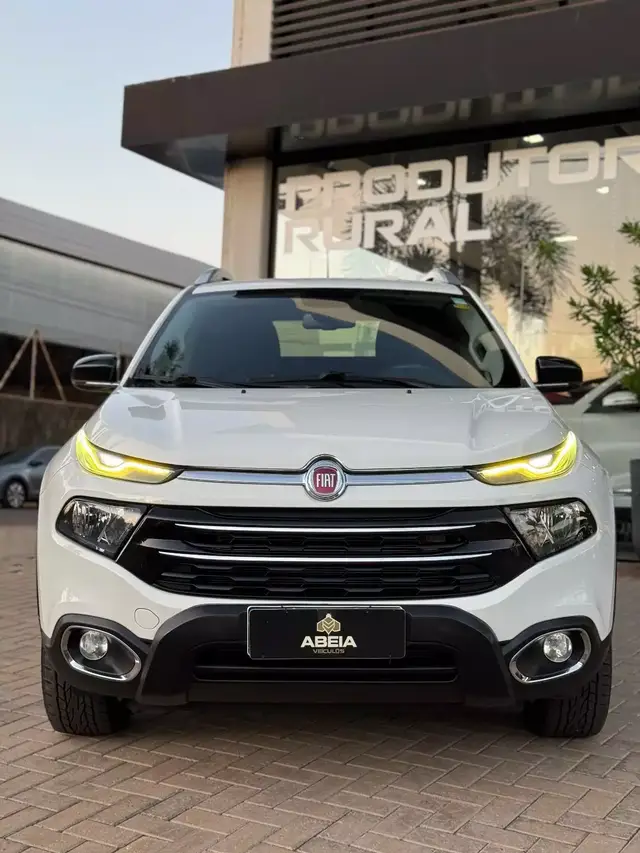 Carro Fiat Toro 2021 Volcano 2.4 AT9 4x2 (Flex)