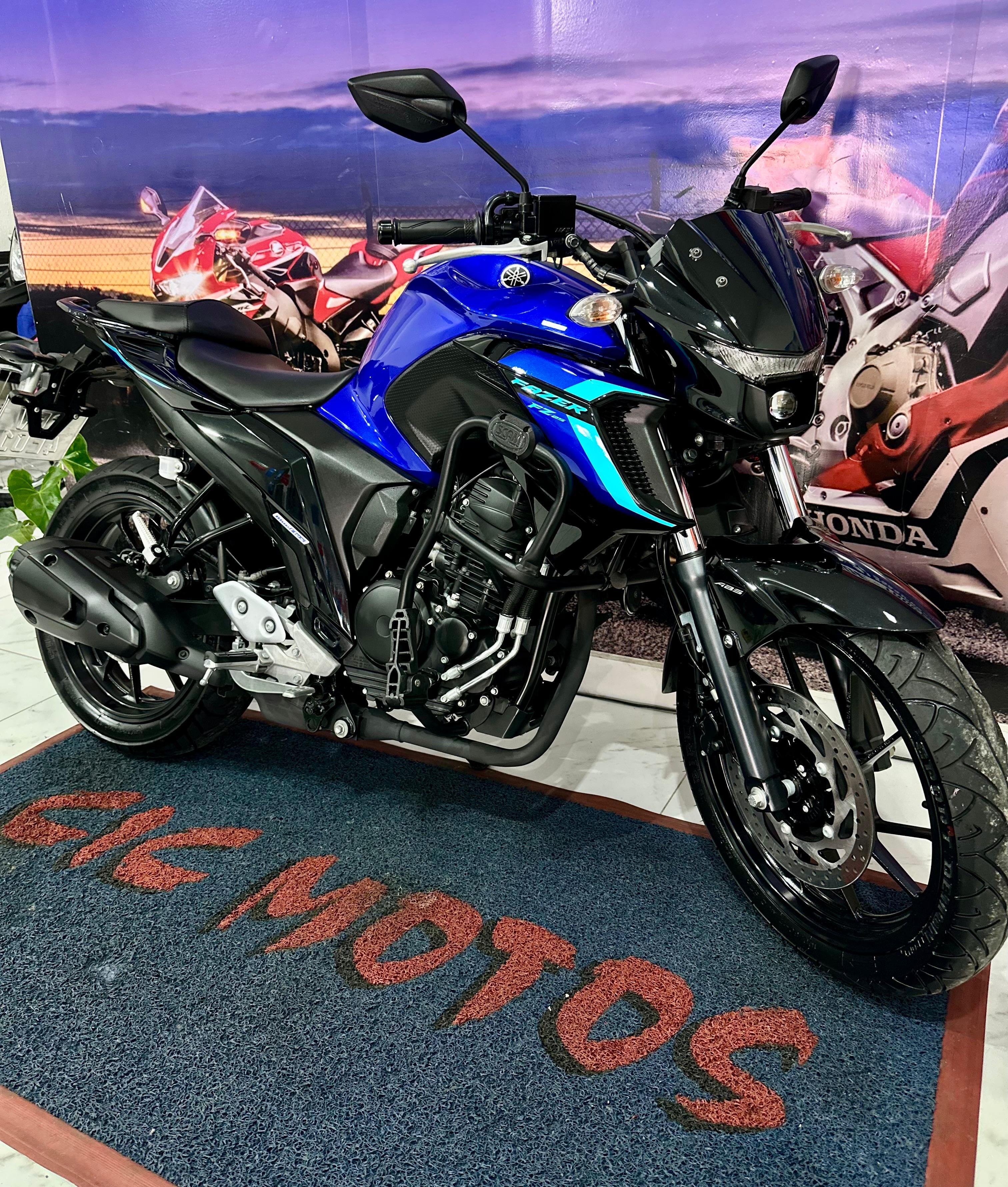 Yamaha Fazer FZ25