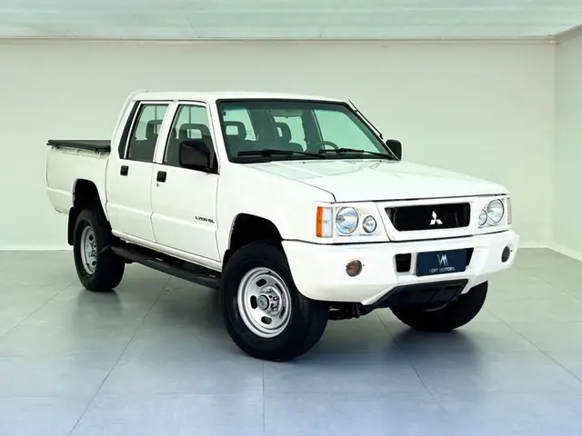 Carro Mitsubishi L200 2004 L 200 GL 4x4 2.5 Turbo (nova série) (cab. dupla)