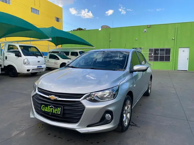 Carro Chevrolet Onix Plus 2023 LTZ 1.0 Turbo (Aut.)