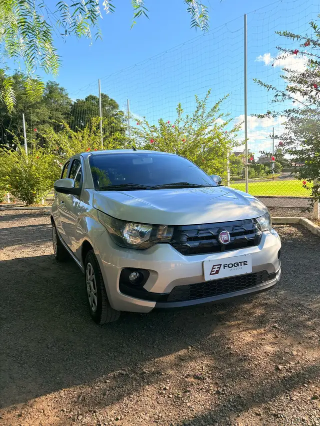 Carro Fiat Mobi 2018 FireFly Drive 1.0 (Flex)