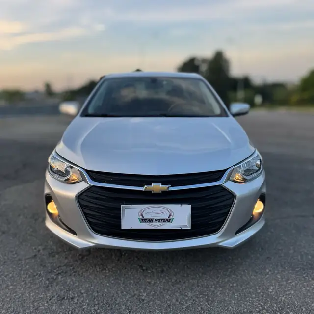 Carro Chevrolet Onix Plus 2023 LTZ 1.0 Turbo (Aut.)