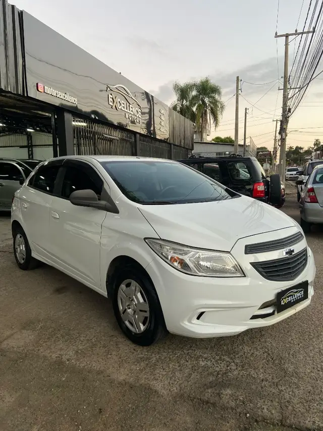 Carro Chevrolet Onix 2014 1.0 LS SPE/4