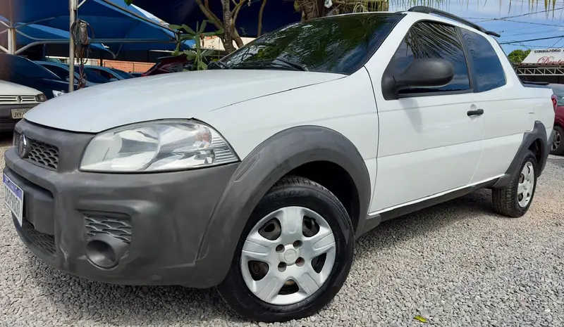 Fiat Strada Working 1.4 (Flex) (Cabine Dupla)