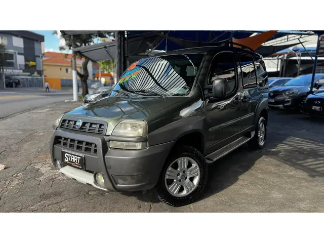 Carro Fiat Doblò 2008 Adventure 1.8 8V (Flex)