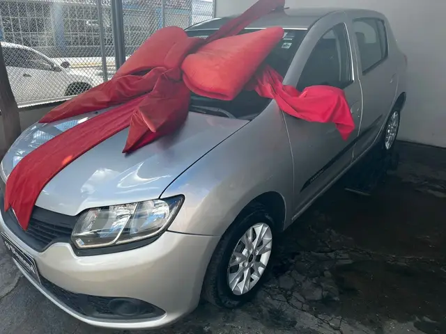 Carro Renault Sandero 2015 Authentique HIi-Power 1.0 16V (Flex)