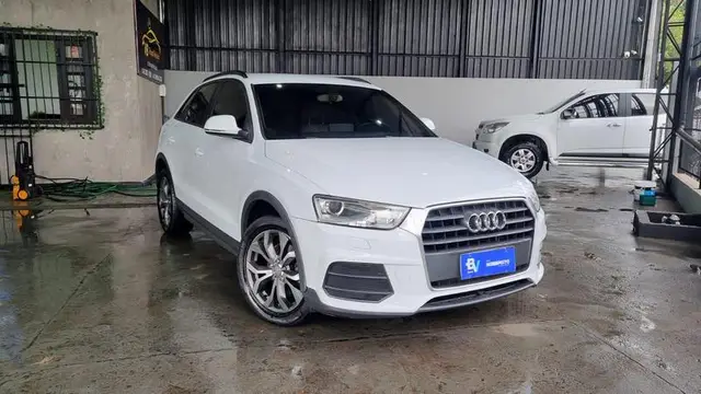 Carro Audi Q3 2016 1.4 TFSI Ambiente S Tronic