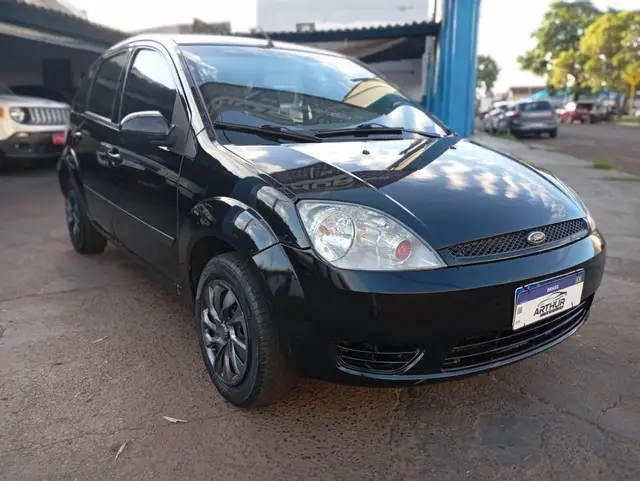 Carro Ford Fiesta Hatch 2006 1.6 (Flex)