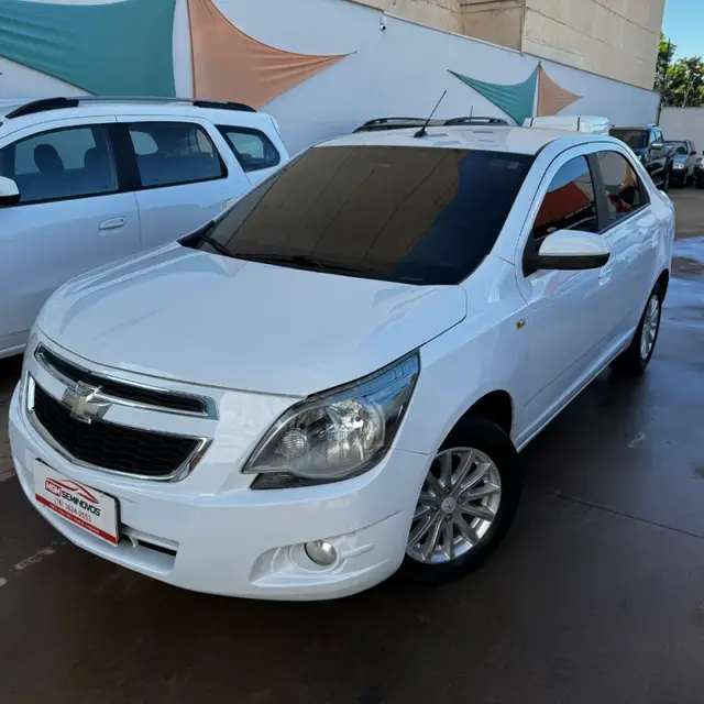 Carro Chevrolet Cobalt 2013 LTZ 1.4 8V (Flex)