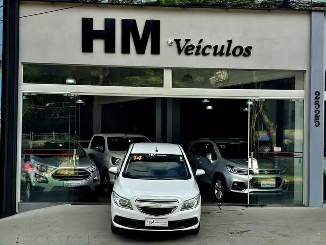 Carro Chevrolet Onix 2014 1.0 LT SPE/4