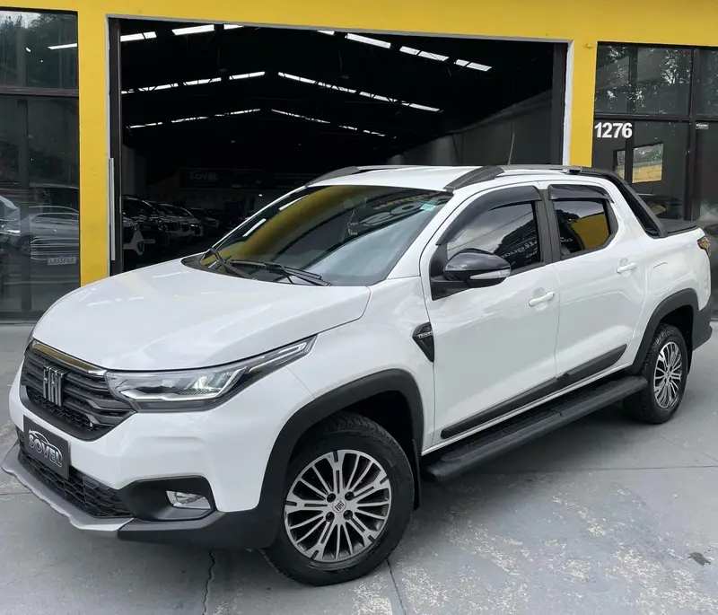 Fiat Strada Ranch 1.3 Flex 8V CD Aut.