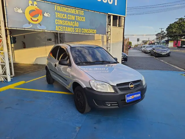 Carro Chevrolet Celta 2011 LS 1.0 (Flex) 2p