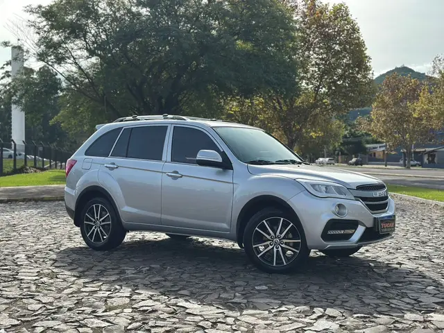 Carro Lifan X60 2018 1.8 16V VVT VIP CVT
