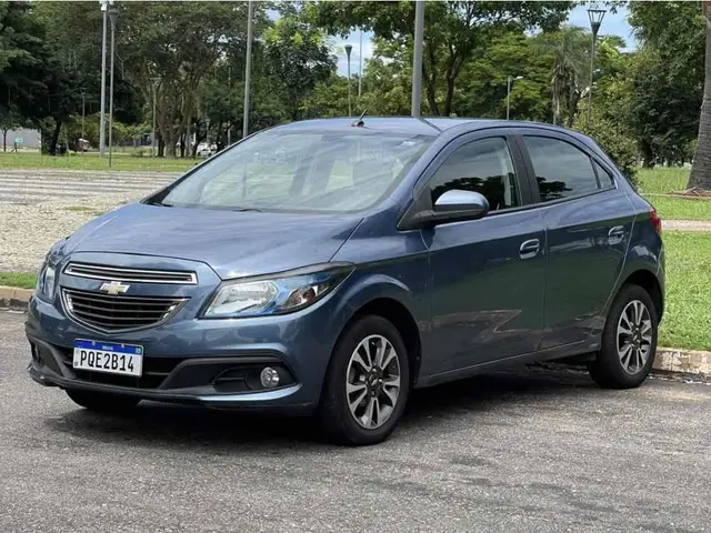 Carro Chevrolet Onix 2016 1.4 LTZ SPE/4