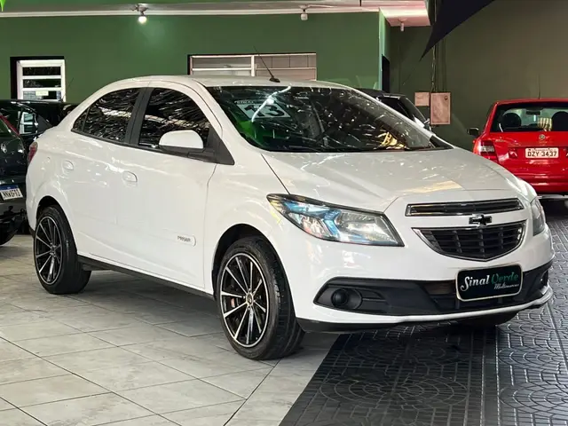Carro Chevrolet Prisma 2013 1.4 LT SPE/4