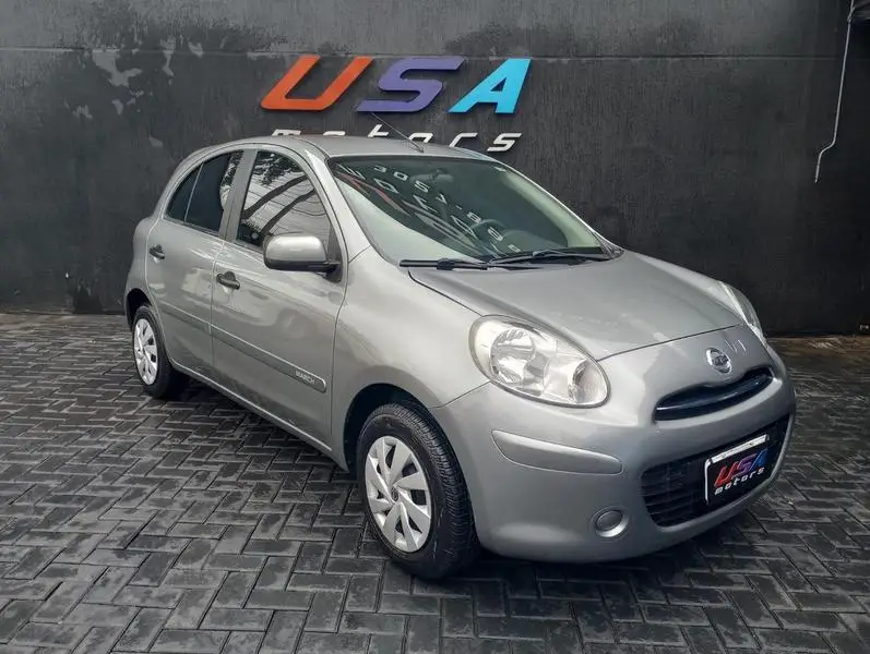 Nissan March 1.0 16V S (Flex)