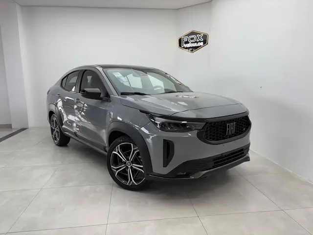 Carro Fiat Fastback 2025 Impetus T200 Hybrid