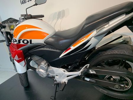 CB 300R Standard