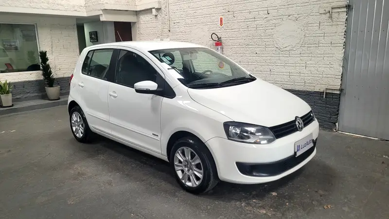 Volkswagen Fox 1.0 TEC (Flex) 4p