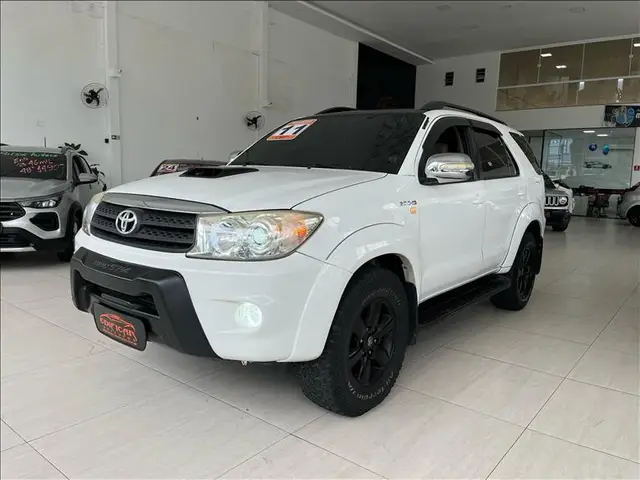 Carro Toyota Hilux SW4 2011 SRV 4x4 3.0 Turbo  (aut)