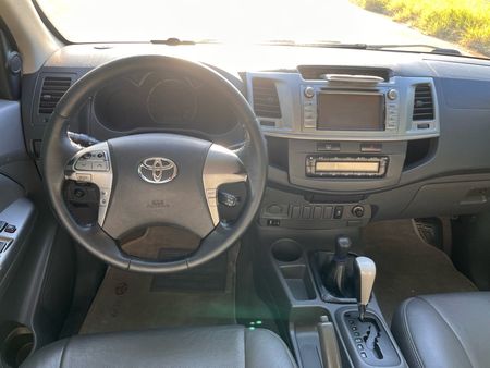Hilux Cabine Dupla Hilux 3.0 TDI 4x4 CD SRV Top (Aut)