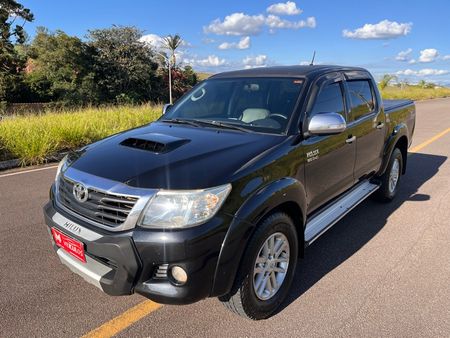 Hilux Cabine Dupla Hilux 3.0 TDI 4x4 CD SRV Top (Aut)