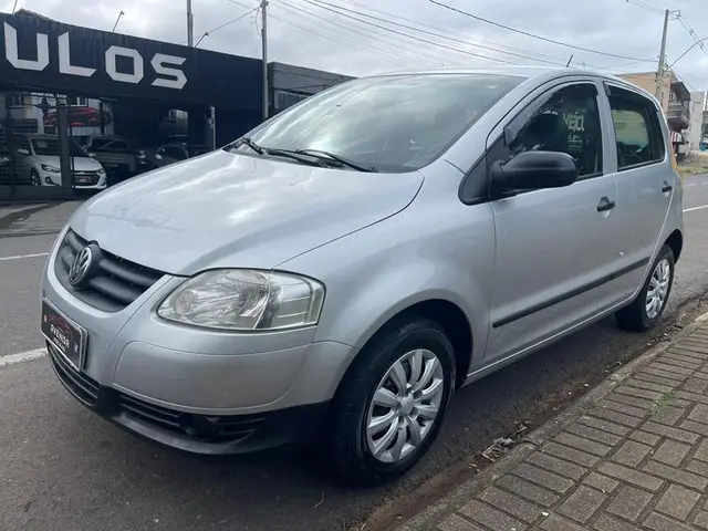 Carro Volkswagen Fox 2009 1.0 8V (Flex)