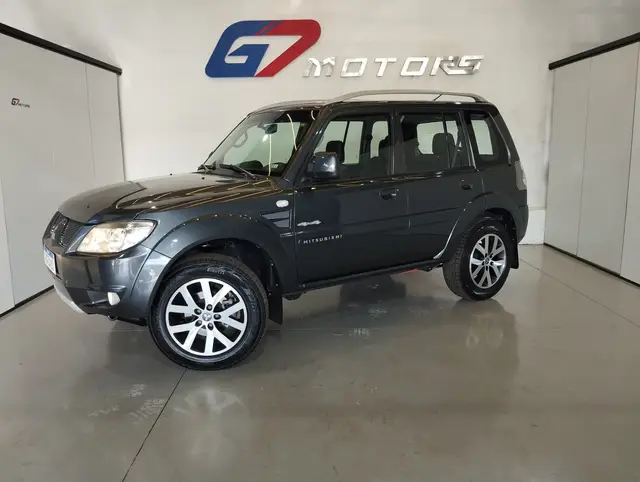 Carro Mitsubishi Pajero TR4 2015 2.0 16V 4X4 (Flex) (Aut)