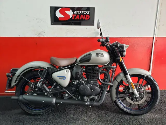 Carro Royal Enfield Classic 350 2024 Dark