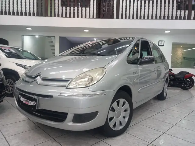 Carro Citroën Xsara Picasso 2011 GLX 1.6 16V (flex)