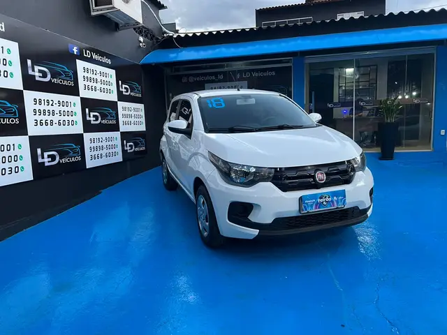 Carro Fiat Mobi 2018 FireFly Drive 1.0 (Flex)