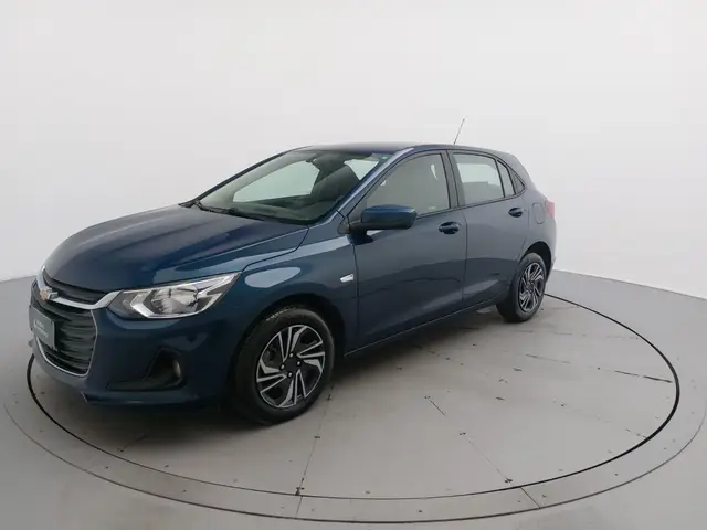 Carro Chevrolet Onix Plus 2024 LT 1.0