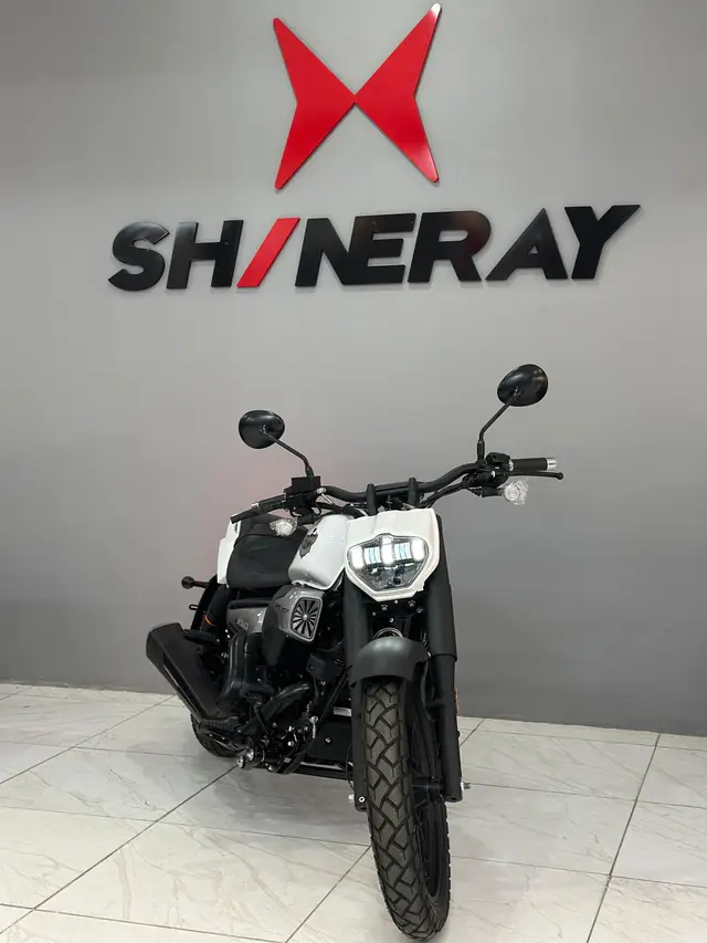 Moto Shineray Titanium 250 2025 EFI