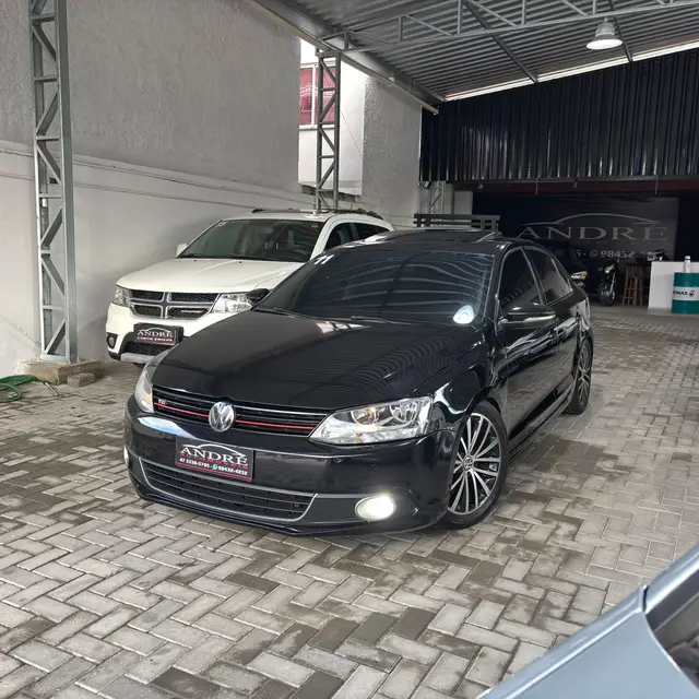 Carro Volkswagen Jetta 2011 2.0 Comfortline (Flex)