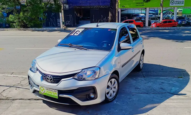 Toyota Etios X 1.3 (Aut) (Flex)