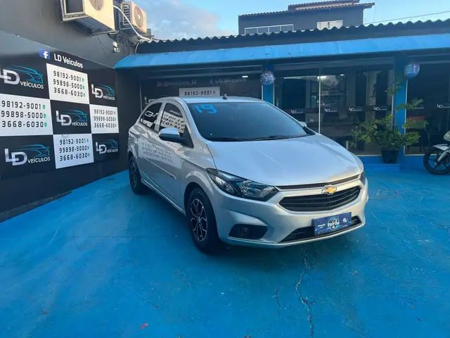 Carro Chevrolet Onix 2019 1.0 LT SPE/4