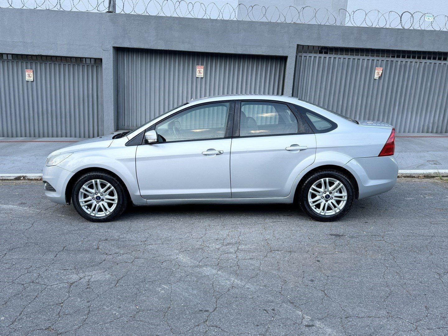Ford Focus Sedan