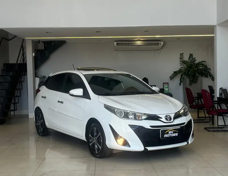 Toyota Yaris 1.5 XLS CVT (Flex)