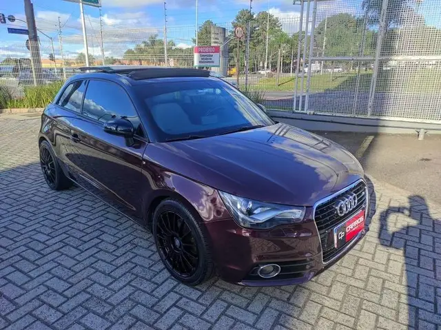 Carro Audi A1 2011 1.4 TFSI Attraction S Tronic