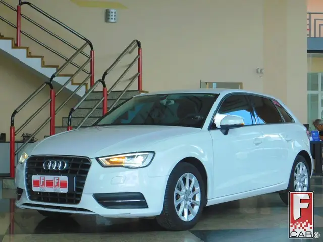 Carro Audi A3 Sportback 2015 A3 1.4 TFSI Sportback S Tronic