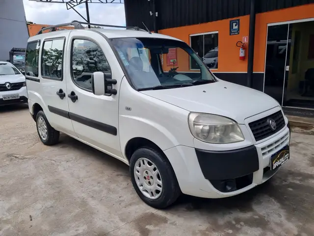 Carro Fiat Doblò 2012 ATTRACTIVE 1.4 Fire Flex 8V 5p