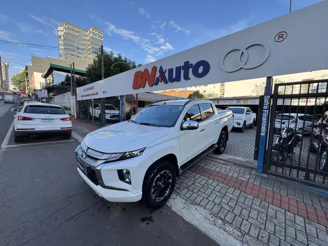 Carro Mitsubishi L200 Triton Sport 2024 HPE 2.4