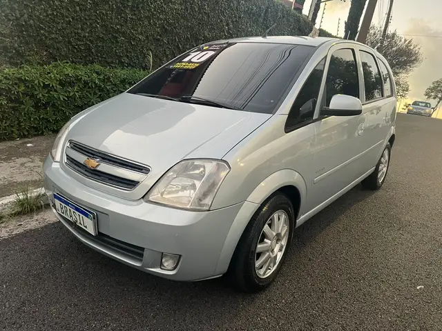 Carro Chevrolet Meriva 2010 Maxx 1.4 (Flex)