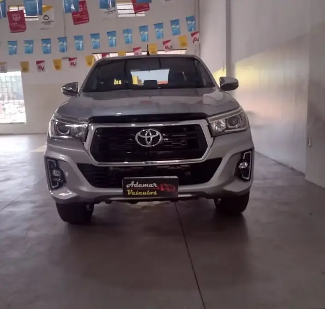 Carro Toyota Hilux Cabine Dupla 2019 Hilux 2.7 SRV CD 4x4 (Flex) (Aut)