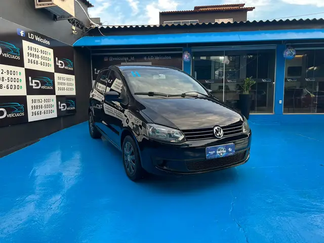 Carro Volkswagen Fox 2011 1.6 8V (Flex)