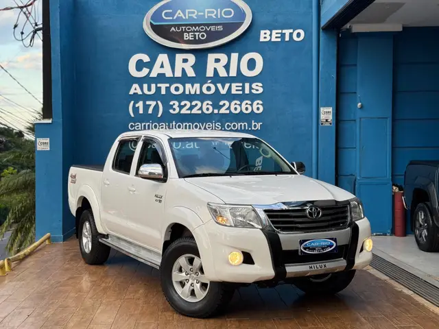 Carro Toyota Hilux Cabine Dupla 2013 Hilux 2.7 SRV CD 4x4 (Flex) (Aut)